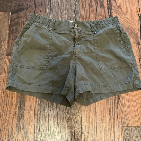 Set of Two Sonoma Casual Shorts in Green and Gray - Picture 2 of 10